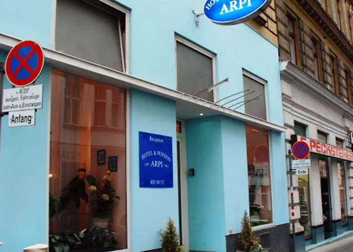 Arpi Bed and Breakfast 3*