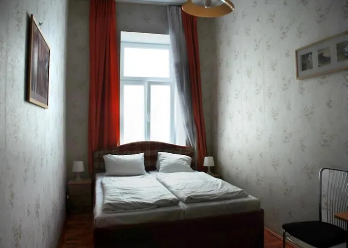 Arpi Bed and Breakfast 3*